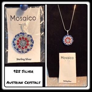 NWT Mosaico Austrian Crystal Patriotic pendant 💕💕 new line! 💕💕 Red/White/Blue
